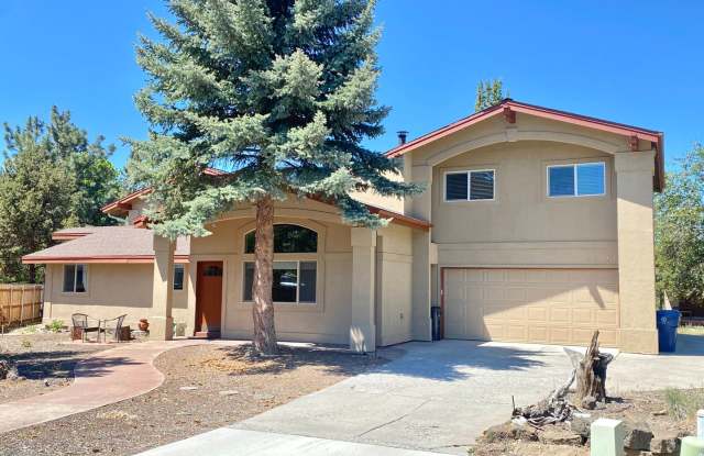 Quiet Cul-De-Sac Studio Apartment photos photos