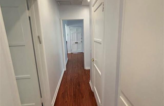 5071 Enfield Avenue - 5071 Enfield Avenue, Los Angeles, CA 91316