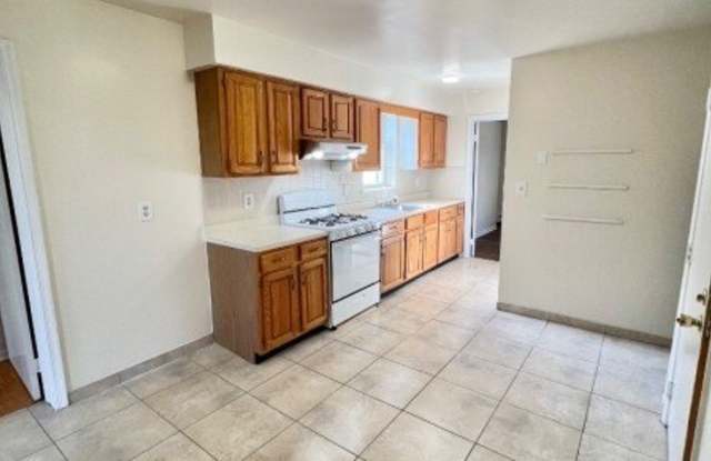 384 Market St photos photos