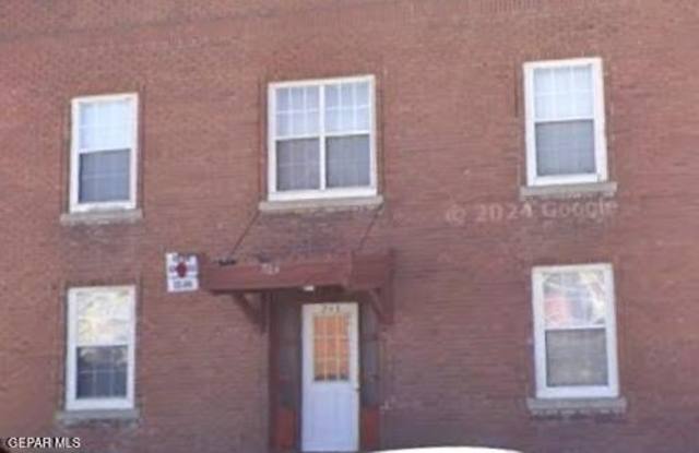 705 N St. Vrain unit: 9 photos photos