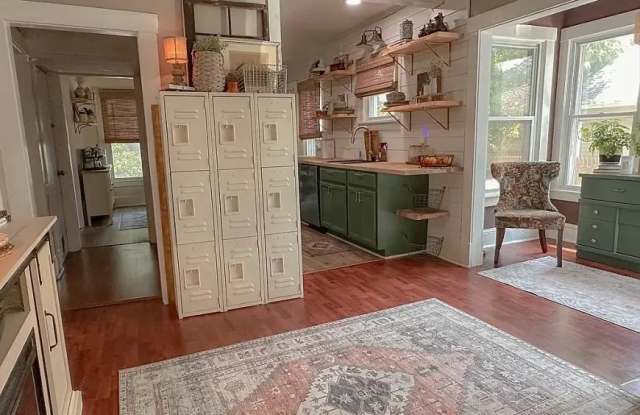 171 Warrenton St. Gallery 3