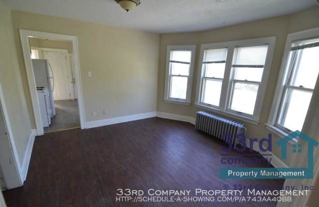 1302 Fremont Avenue East Gallery 3
