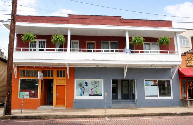 9 W State St - Unit 1 photos photos