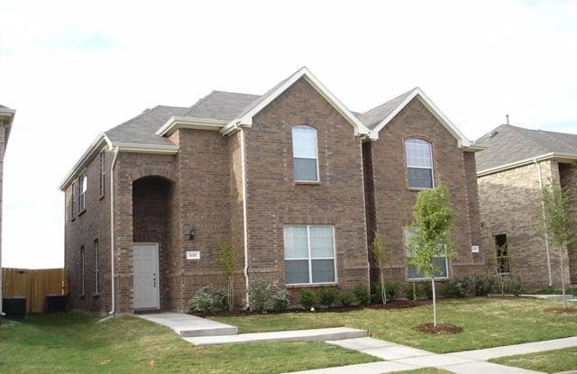 1121 Jamie Drive - 1121 Jamie Drive, Grand Prairie, TX 75052