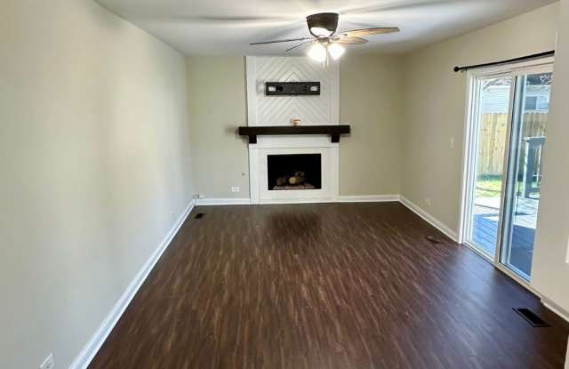 2690 Crosscreek Court Gallery 3