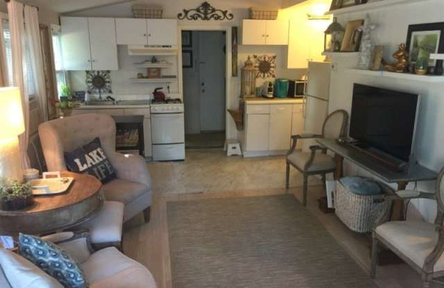 28 Mohawk Ave photos photos
