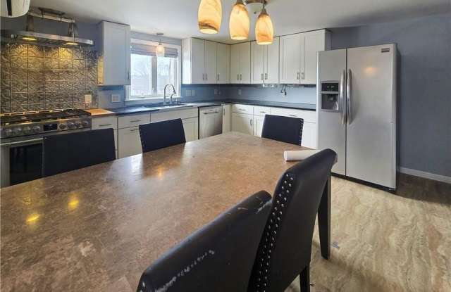 930 Elm Street unit: 1 photos photos