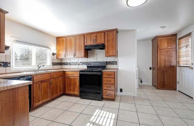 Charming Cornelius Home with Hardwood Floors, Detached Two-Car Garage, Expansive Outdoor Living & Central A/C Gallery 4
