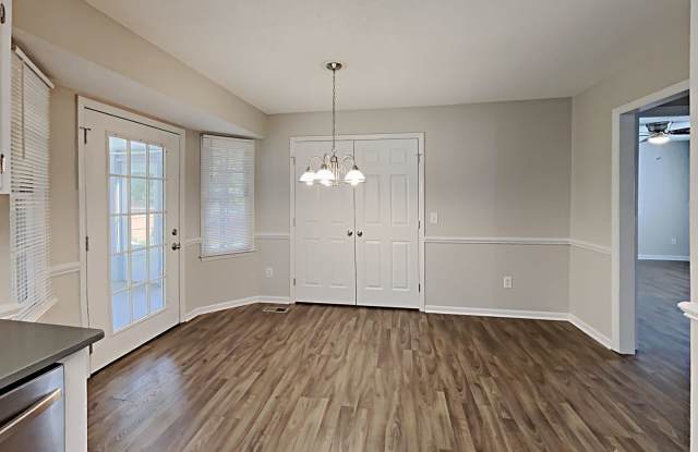 812 Hepplewhite Court Gallery 4