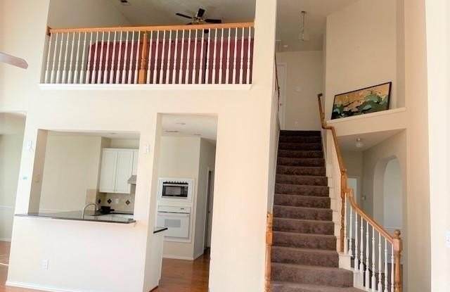 9722 Cliffside Drive Gallery 2