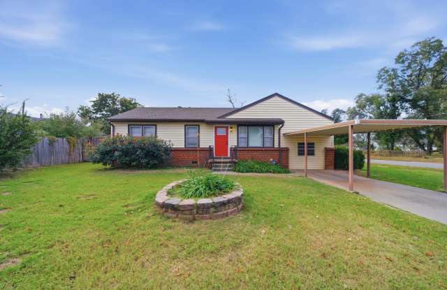 702 East Karma Avenue - 702 East Karma Avenue, Jenks, OK 74037