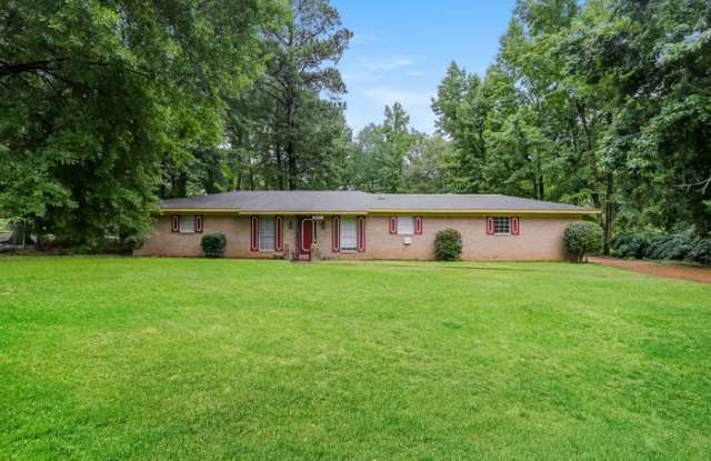 5642 Brentwood Drive Gallery 1