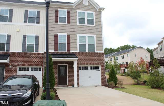 723 Suffield Way photos photos