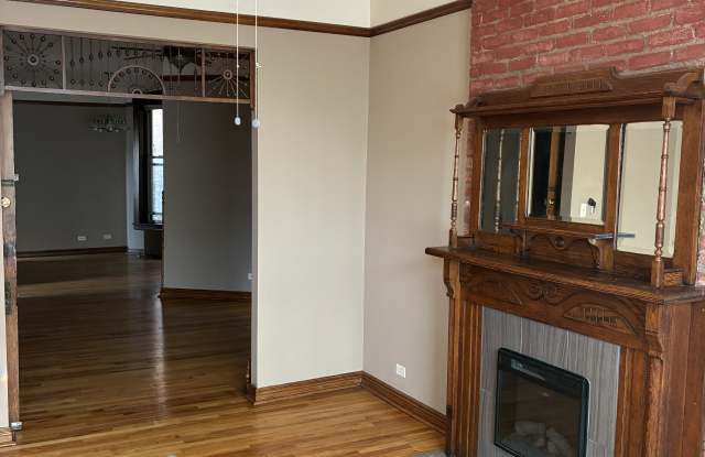 4727 South Langley Avenue photos photos