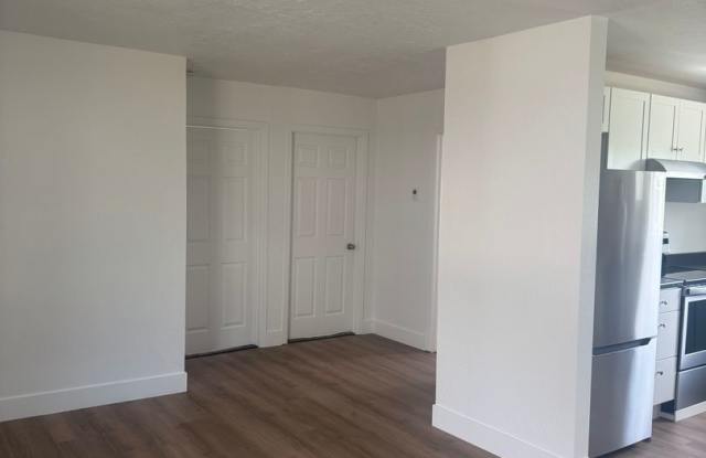 NEWLY REMODELED 3 BED/1 BATH IN SOUTH REDDING photos photos