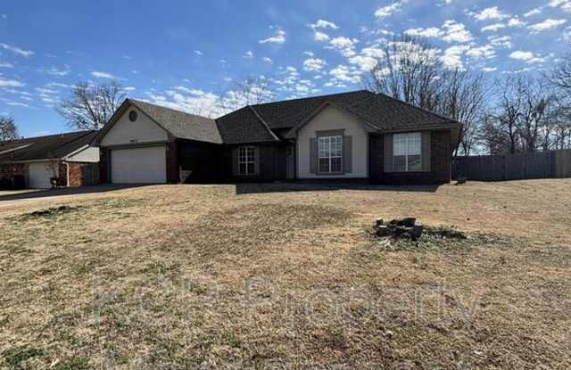 8812 Skypark Drive photos photos