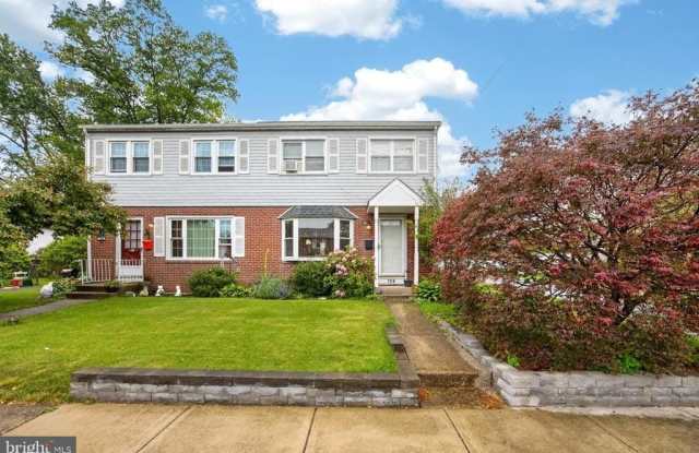 728 PENNBROOK AVENUE photos photos