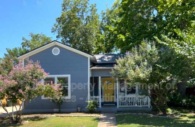 806 E 3rd St photos photos