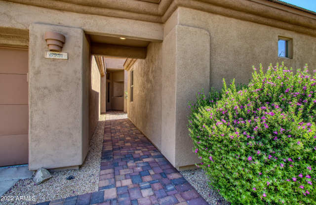 6951 E HIBISCUS Way Gallery 2