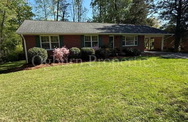 2630 Farmbrook Rd-3BR/2BA- Stratford/Hanes Mall HOME!!! photos photos