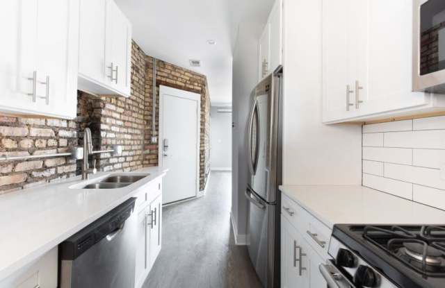 3442 North Seminary Ave. photos photos