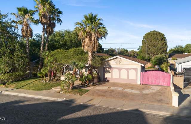 44210 Fenhold Street photos photos