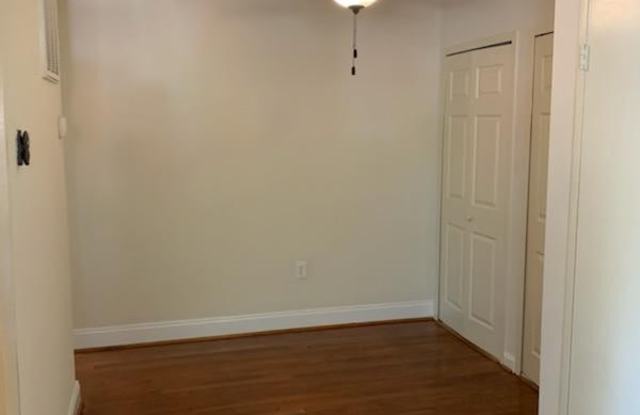 926 5TH STREET Gallery 4