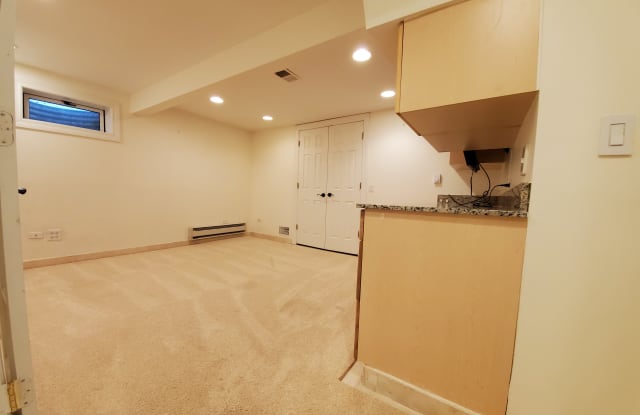 2025 Maplewood Rd - 2025 Maplewood Road, Cook County, IL 60062