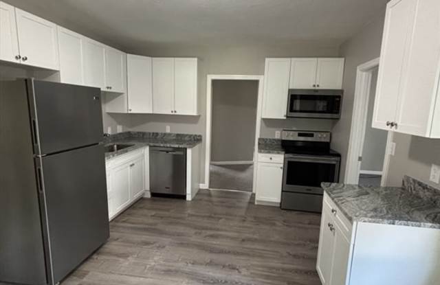 8 Quincy Ave photos photos