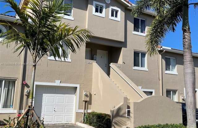154 Riviera Cir photos photos