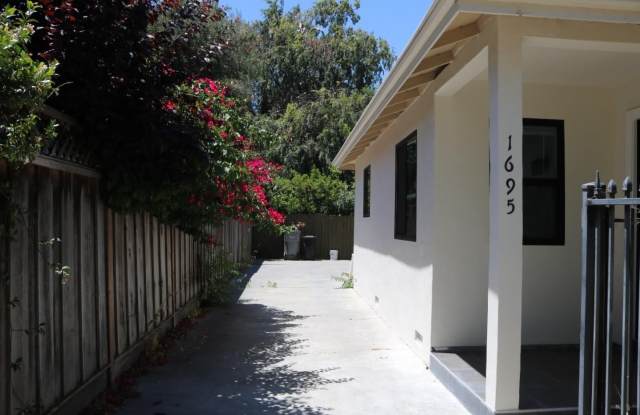 1695 Lincoln AVE photos photos