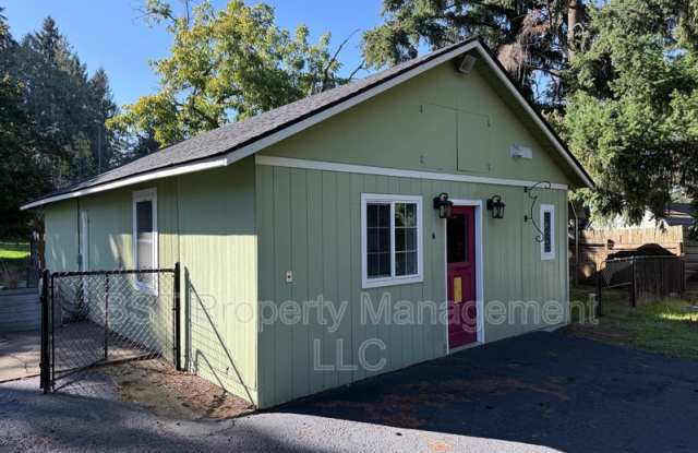 1067 Oak Street - 2 Gallery 1