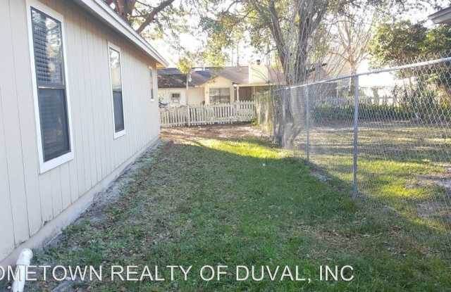 6438 Diamond Leaf Ct Gallery 3