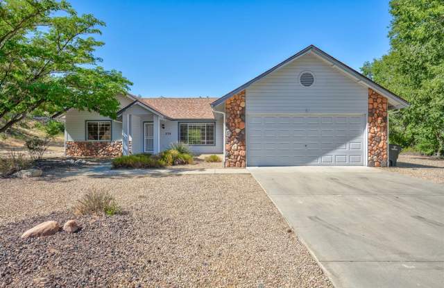 3 Bedroom, 2 Bath, 2 Car Garage For Rent in Prescott! photos photos