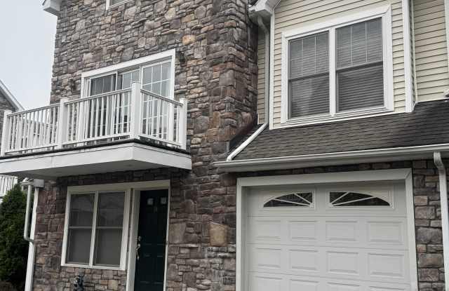 39 Maple Tree Ave photos photos