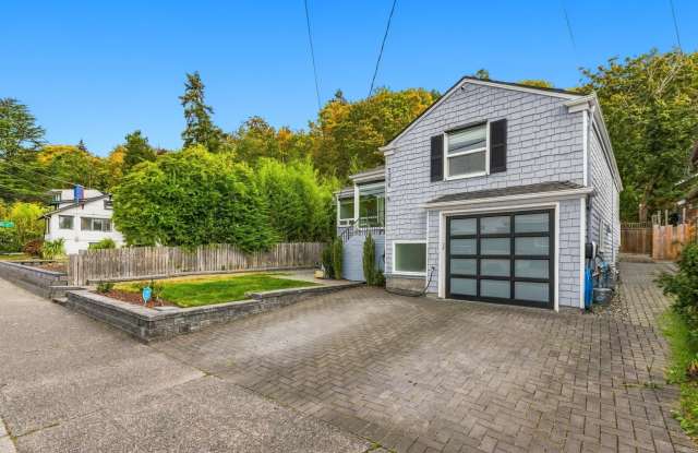 4Bd/1.75Ba Seattle Home Gallery 3