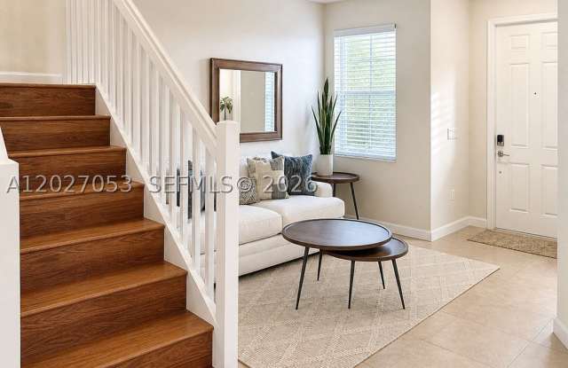 165 Emerald Creek Ter Gallery 4