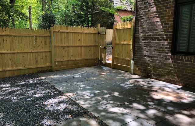 10819 DEBORAH DR Gallery 2