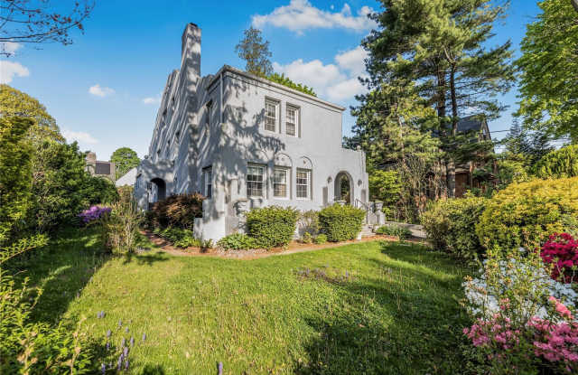 158 Old Mamaroneck Road photos photos