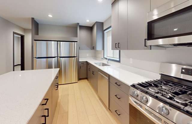 14-bedroom Dinkytown single family house Gallery 3
