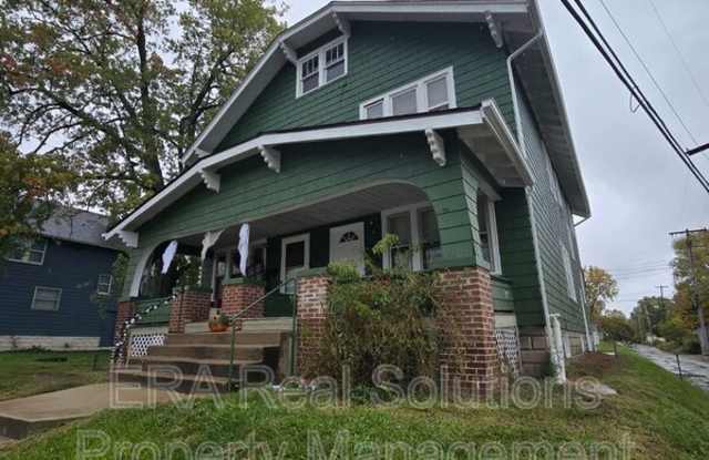 1976 Sullivant Ave photos photos