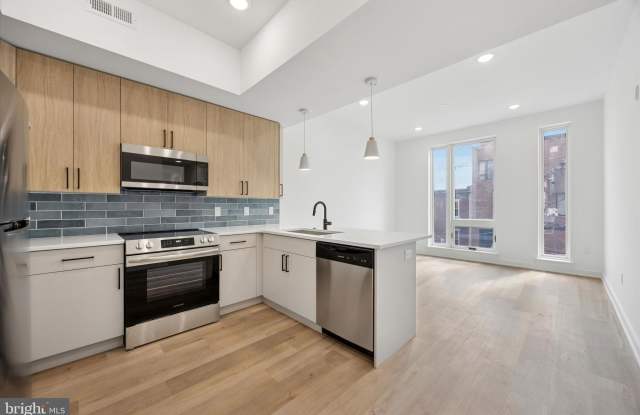 2020 FRANKFORD AVENUE photos photos
