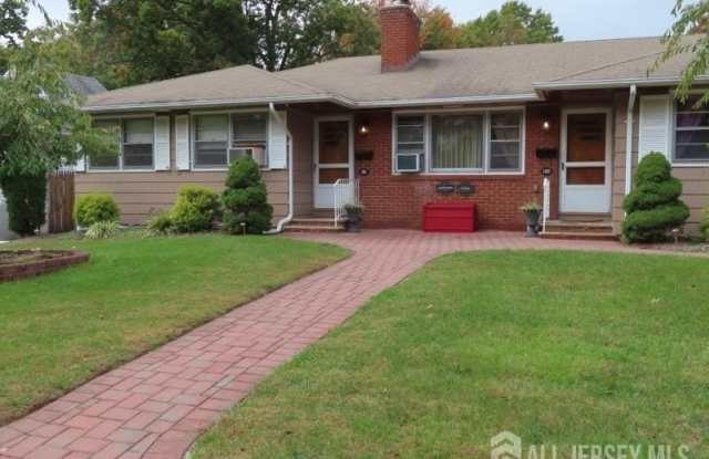 1818 W 4th Street W photos photos