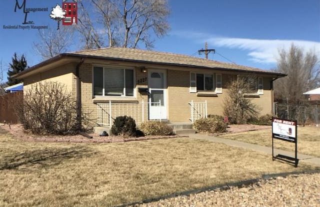 5227 Pierce Street - 5227 Pierce Street, Arvada, CO 80002