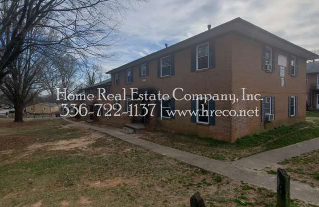 Cambridge Apartments | 613 W. 23rd Street Apt B photos photos