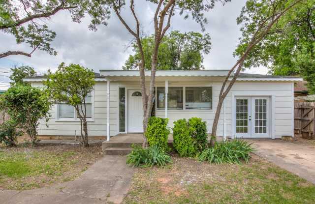 Very nice 3 bedroom home in Santa Rita! Gallery 1