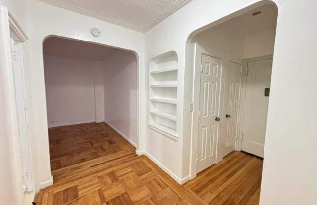 6 East 167th Street Gallery 4