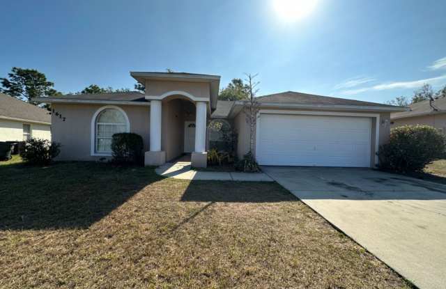 Spacious 4-Bedroom Home in Prime Poinciana Location – Comfort, Convenience  Value! photos photos