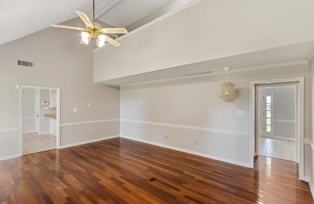 3738 BROOK TRAIL Ln Gallery 3
