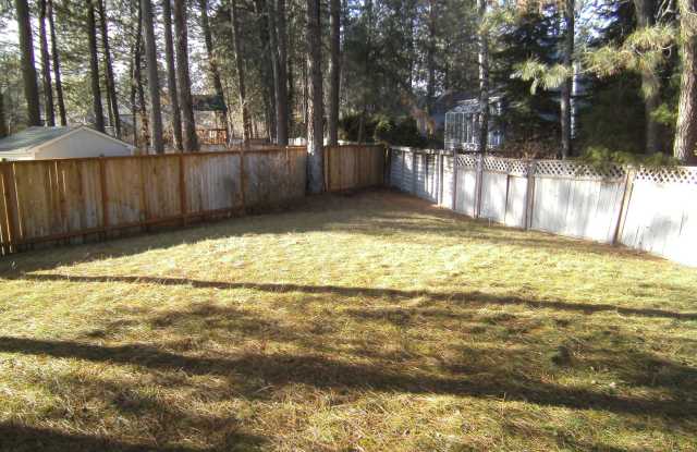 Great Brentwood Forest Home Available soon!!! photos photos
